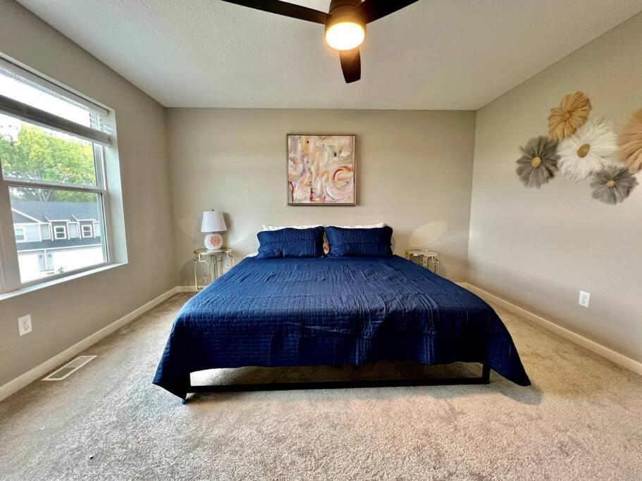 Central Cedar Falls New Construction Townhome! エクステリア 写真