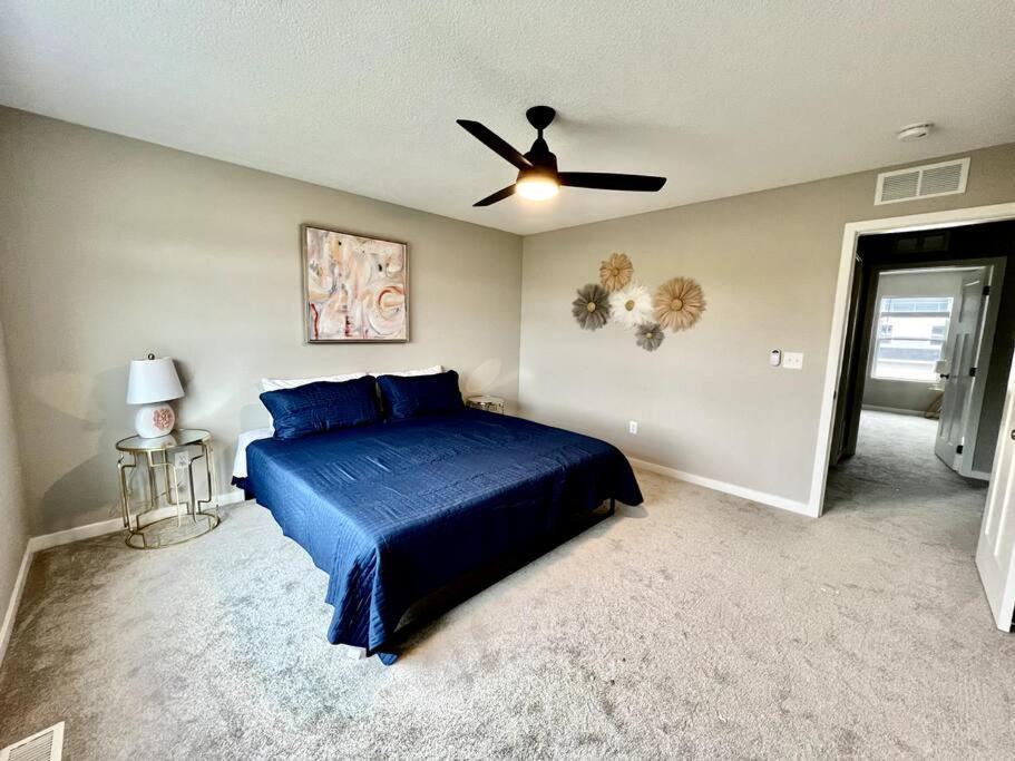 Central Cedar Falls New Construction Townhome! エクステリア 写真